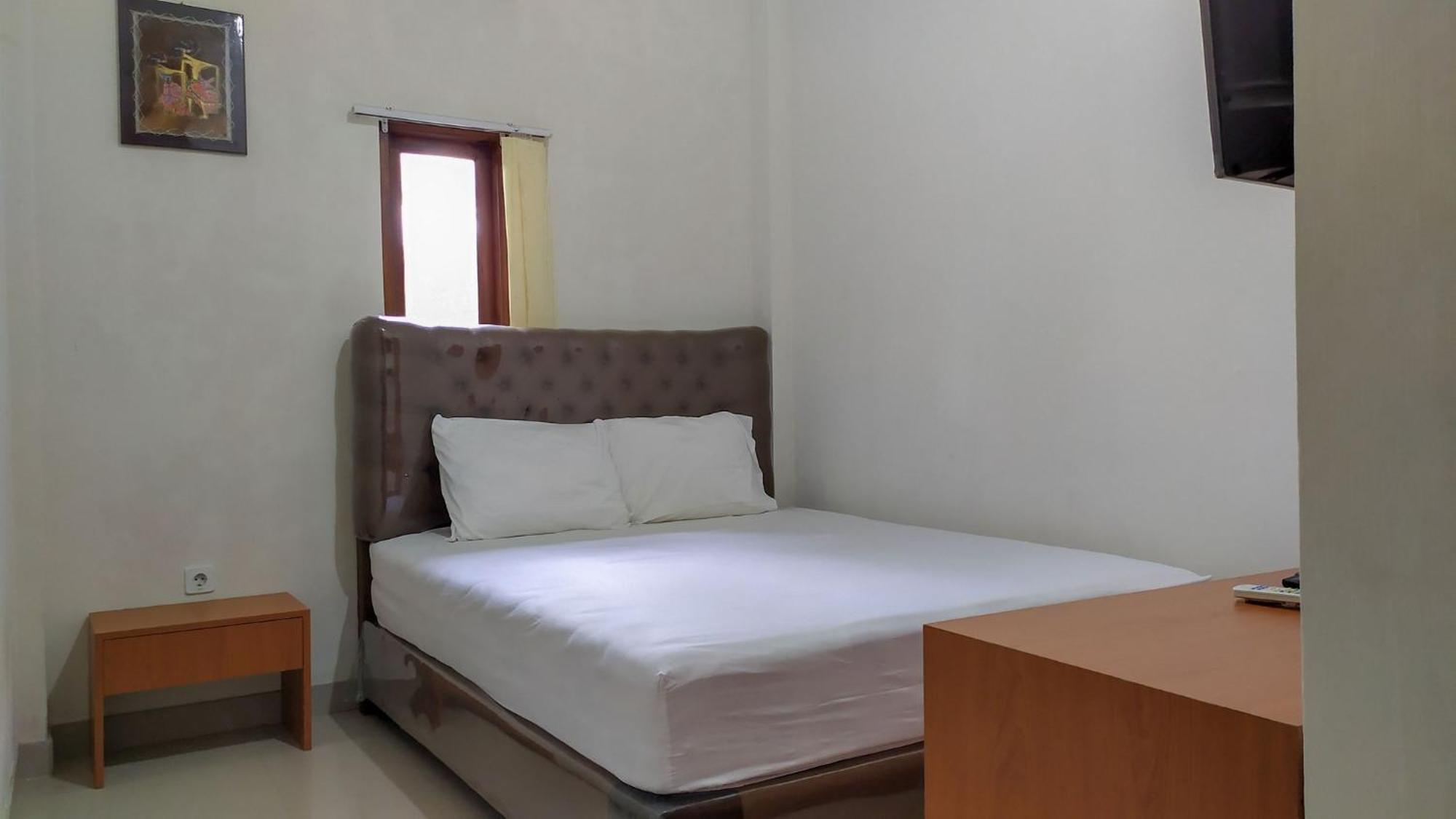 Omah Leren Mitra Reddoorz Near Gembiraloka Zoo Yogyakarta Hotel Exterior foto